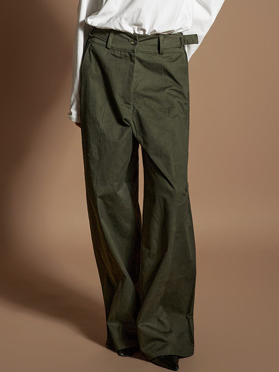 P3635 Wide Pants