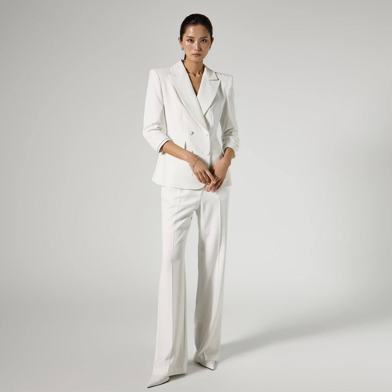 P3744 Slim Bootcut Slacks