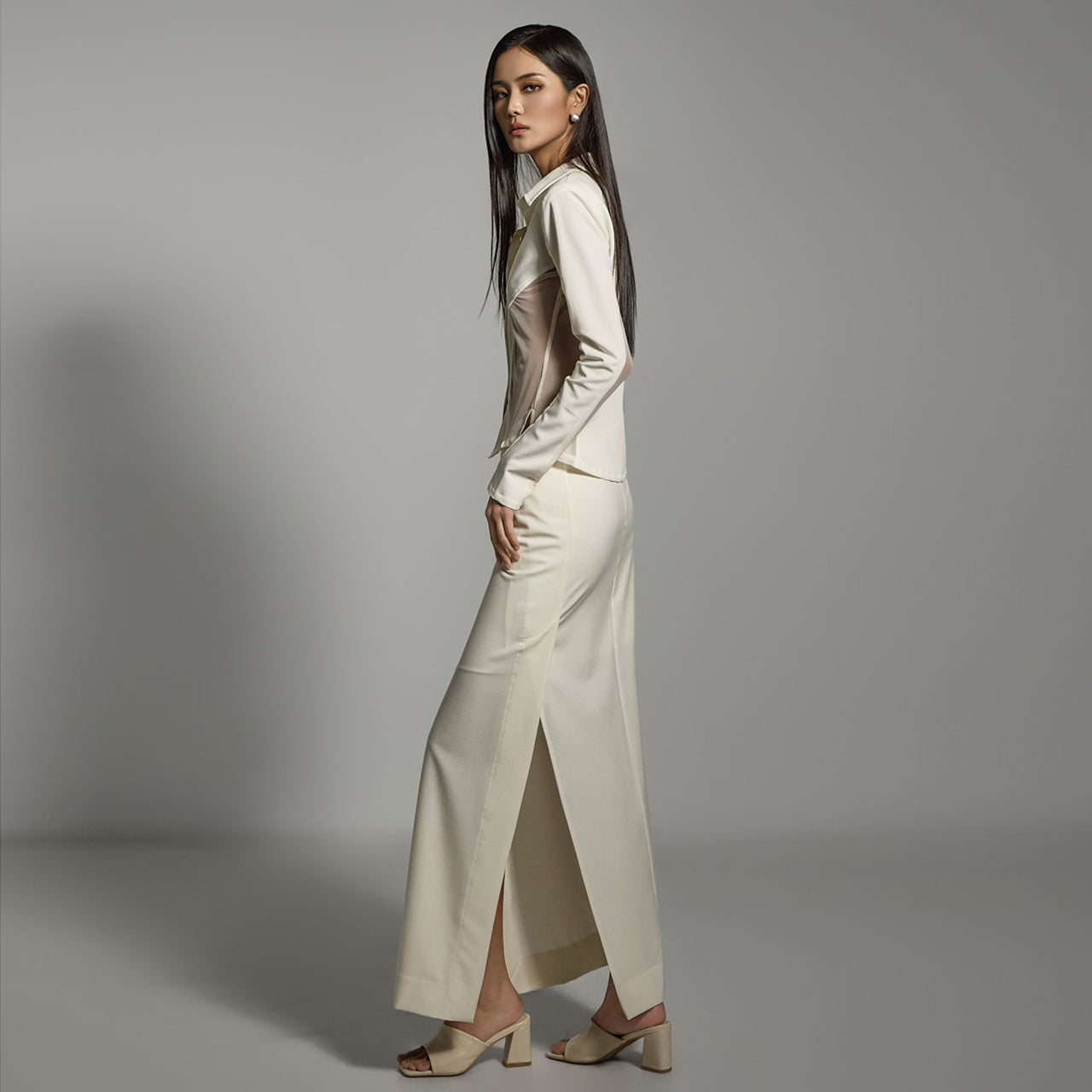 TP2111 シャツ＆スカートセット