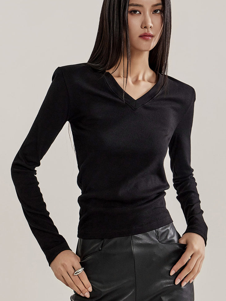 E3272  V-Neck Shoulder Padded Top